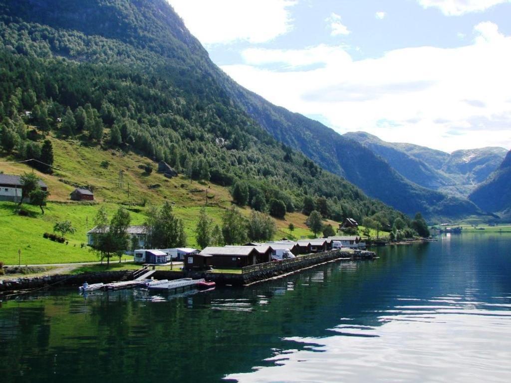Nesheim Hytter & Camping Bjordal  Buitenkant foto
