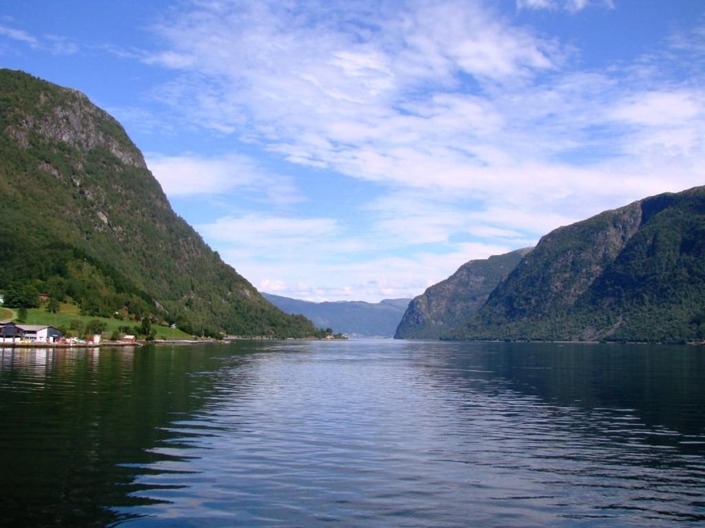 Nesheim Hytter & Camping Bjordal  Buitenkant foto